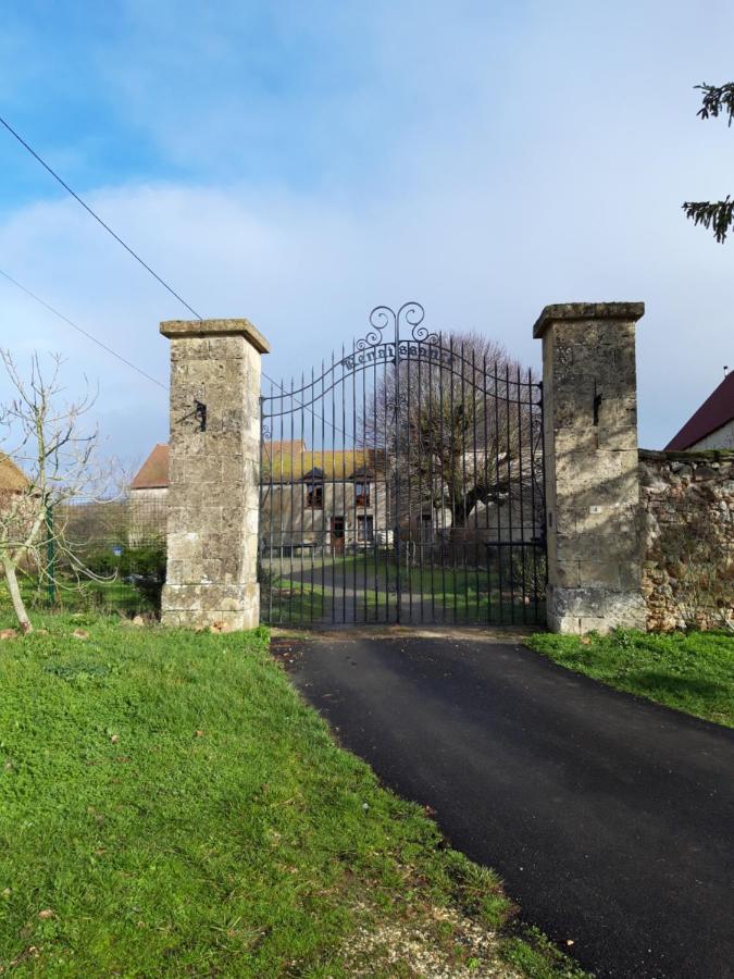 Renaissance Bed & Breakfast Nohant-en-Graçay Exterior foto